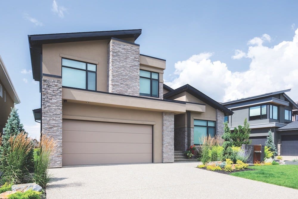 Transforming Your Home’s Look: A Guide to Painting Your Garage Door